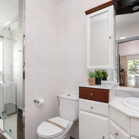 Comodo Y Economico By