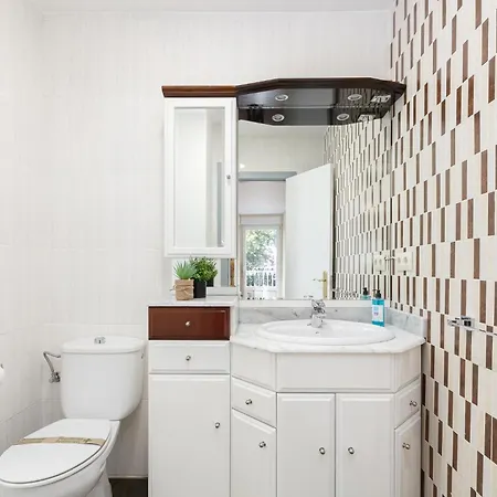 Comodo Y Economico By * Виго