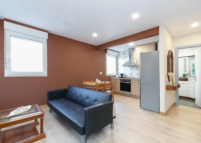 Comodo Y Economico By *